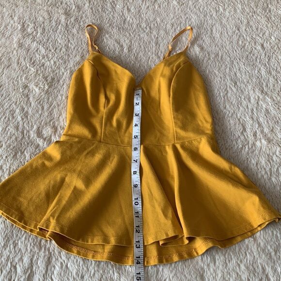 Mikey and Joey Yellow-Gold spaghetti strap ruffle tank top - Picture 12 of 16